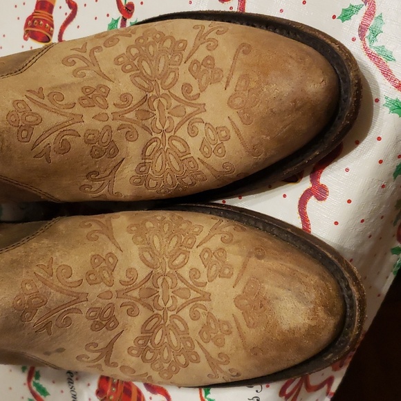 Shyanne Rustic Tan Floral Heeled Ankle Western Style Boots Sz 7 - Picture 7 of 9